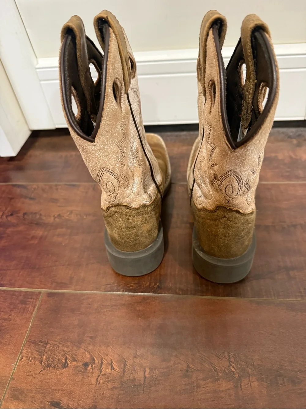 Kids Pull-On Western Boots in Brown and Tan